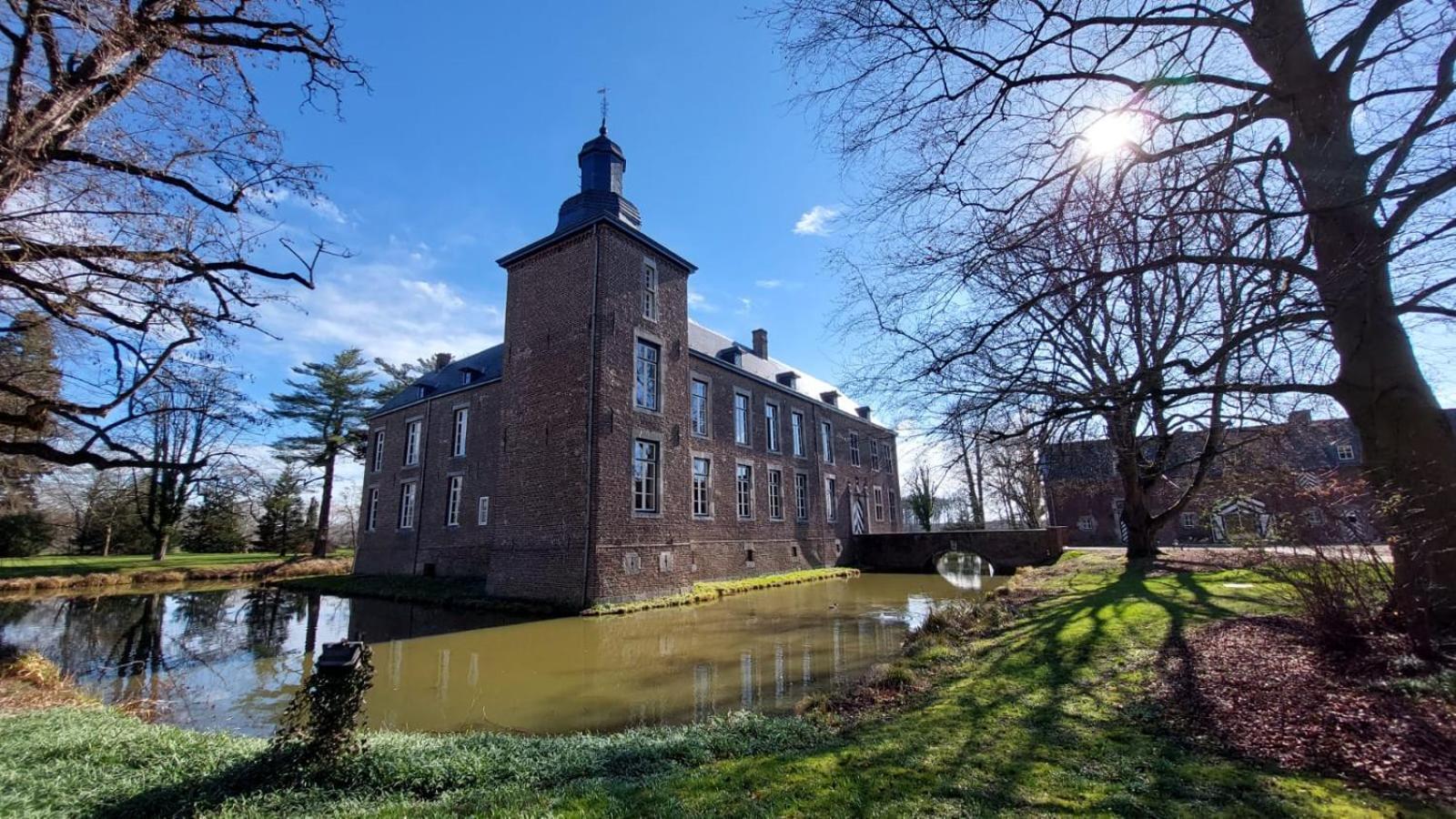 Kasteel Wolfrath Frühstückspension Born